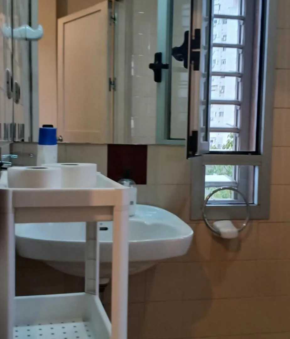 Larru Los Bermejales Residencia Universitaria Seville Hotel