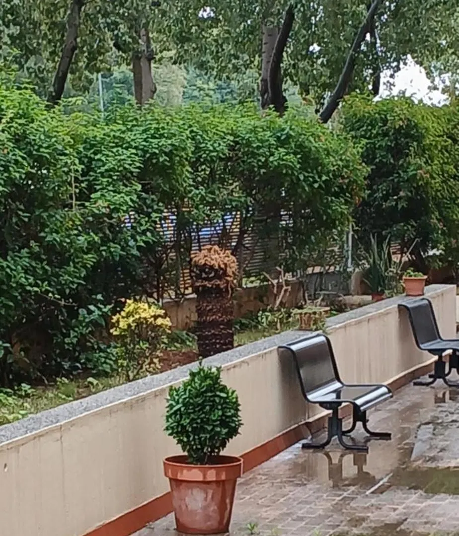 Larru Los Bermejales Residencia Universitaria Σεβίλλη
